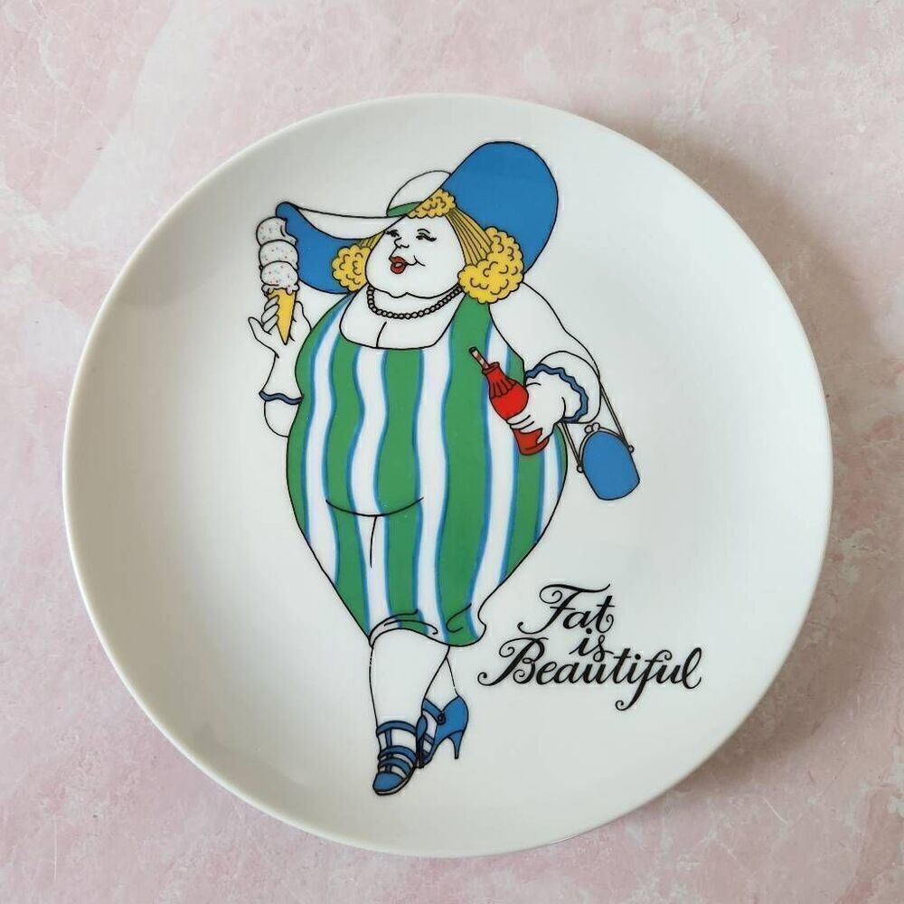 Fat is beautiful Fitz and Floyd collectors plate 7-in plus size woman green dre